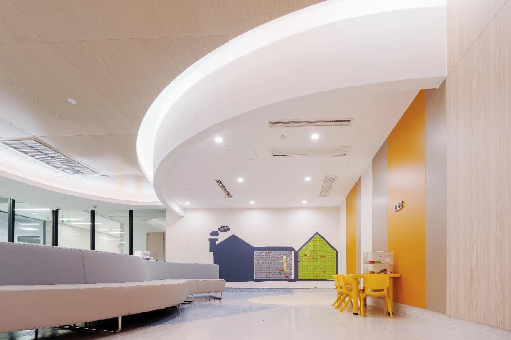 2026彈性地板行業(yè)新規出臺，環(huán)保與安全標準再提高